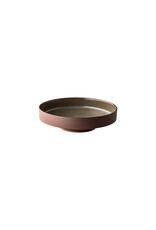 Stylepoint Forest round deep plate on a base with natural tones, 22.5cm