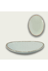 Arca Arca TIERRA Sand Melamine ovaal bord/schaal 44x33x6cm. De Tierra melamine collectie straalt eenvoud en authenticiteit uit. Ontdek de collectie in verschillende kleuren - wit, grijs en zandkleur