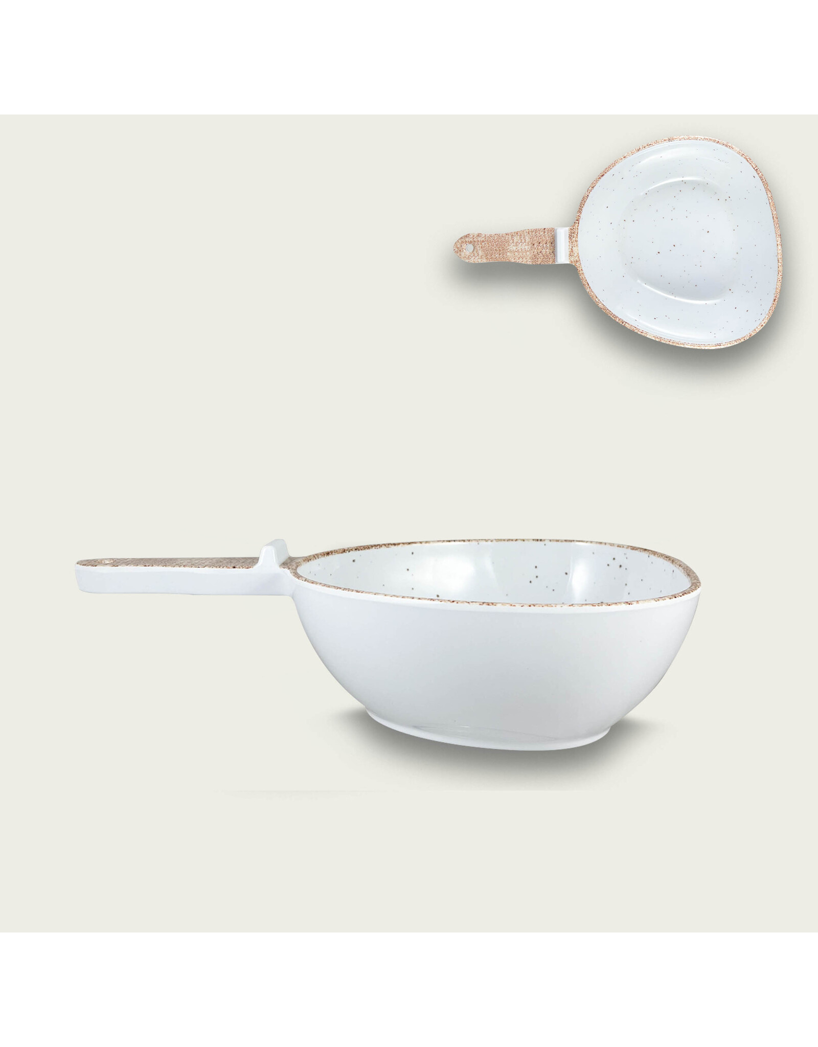 Arca Arca TIERRA White  Melamine kom met handvat 31x21x8cm. De Tierra melamine collectie straalt eenvoud en authenticiteit uit. Ontdek de collectie in verschillende kleuren - wit, grijs en zandkleur