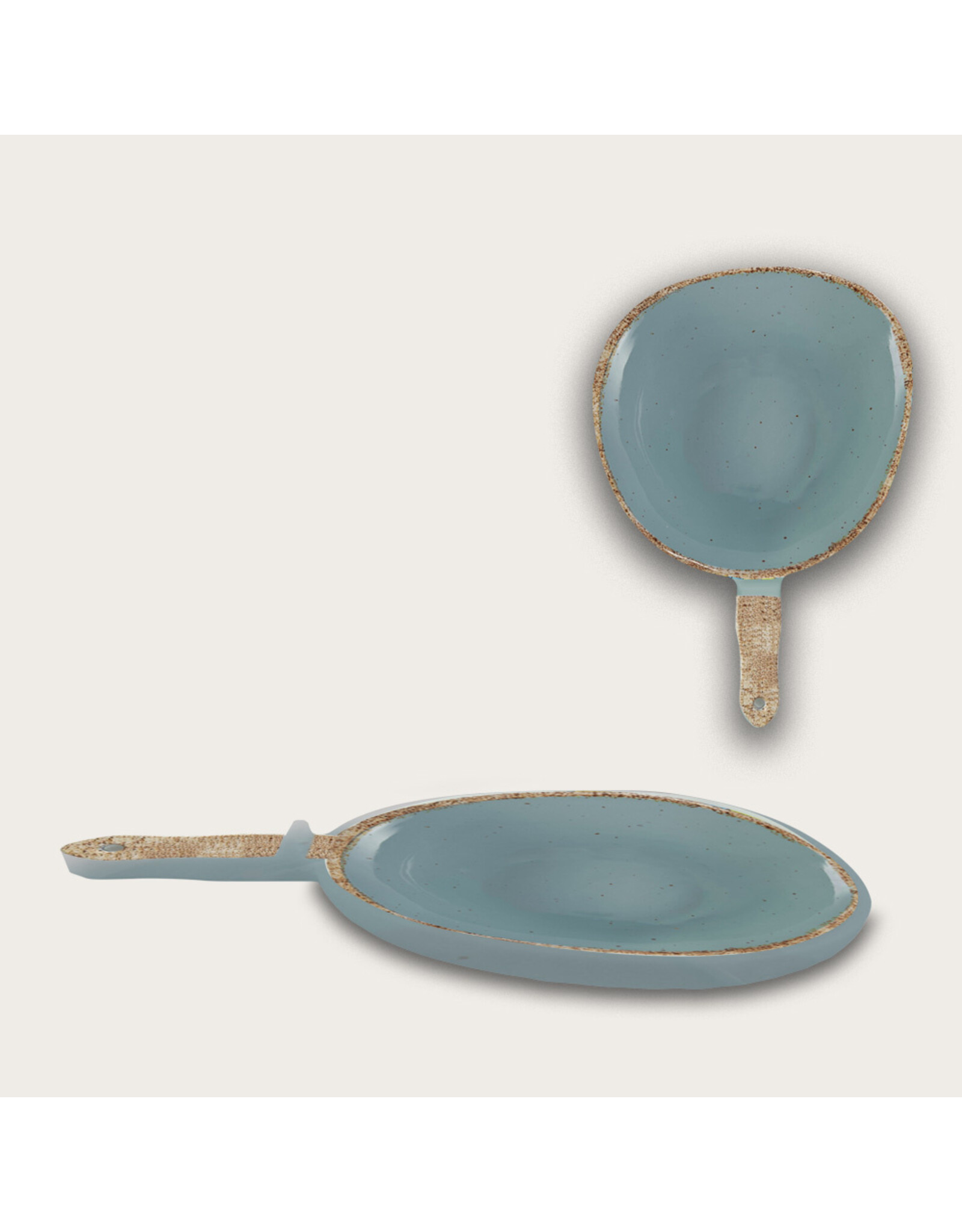 Arca Arca TIERRA Grey Melamine serving dish with handle 37x26x4cm. The Tierra melamine collection exudes simplicity and authenticity. Discover the collection in different colours - white, grey and sand