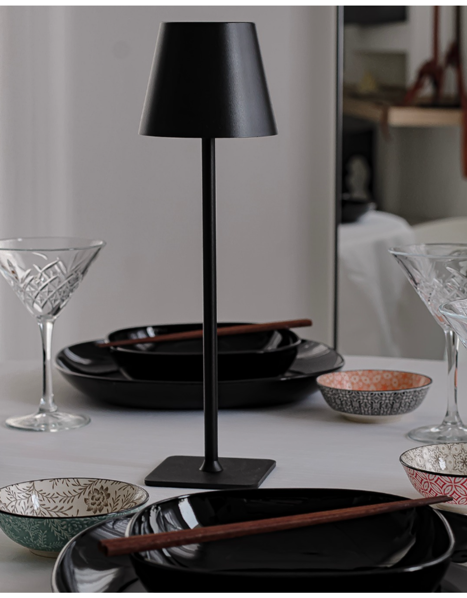 Arca Arca Wireless table lamp NERO - black - LED - dimmable - suitable for outdoor use IP44 - incl bottle adapter