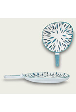 Arca Arca Fish Melamine Serving Plate with handle 37x26x4cm.  The Fish melamine collection has beautiful fish motifs that give you an instant summer feeling.