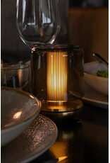 Humble Humble Firefly Horeca Table Light Gold Smoked, met zeer lange brandduur tot 140u