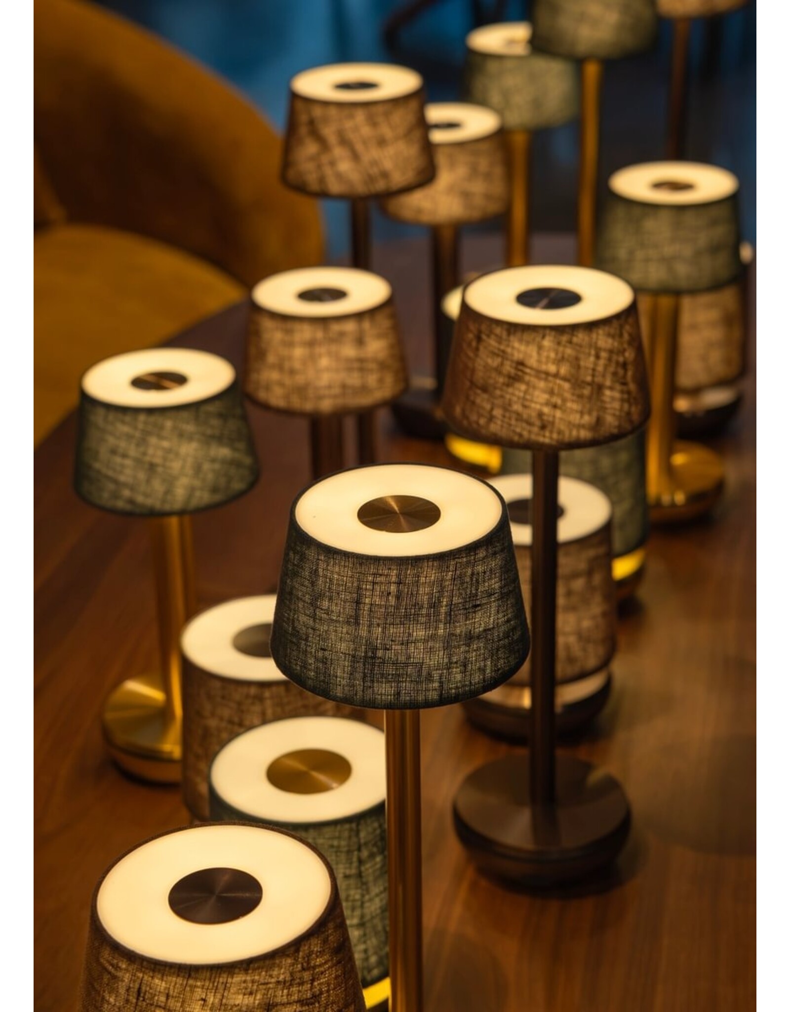 Humble Humble Air Hospitality Table Light Bronze/Brown Linen, with very long burning time up till 140hrs