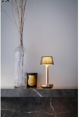Humble Humble TWO Horeca Table Light Gold/Emerald Linen, met lange brandduur tot 96u
