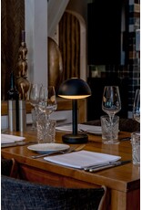 Humble Humble BUG Horeca Table Light Black, met lange brandduur tot 90u