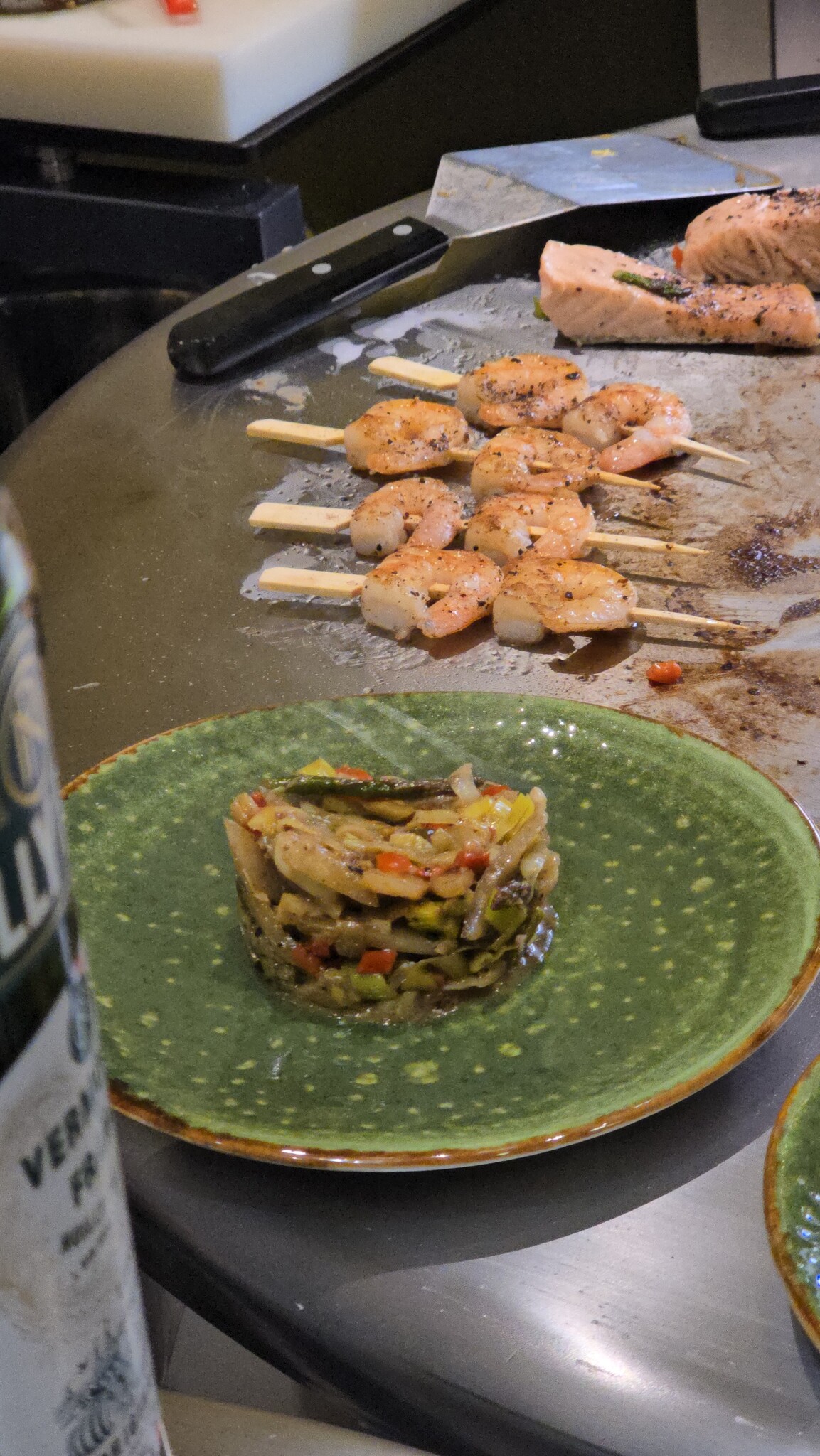 Qookingtable serves in 'Jersey' plates