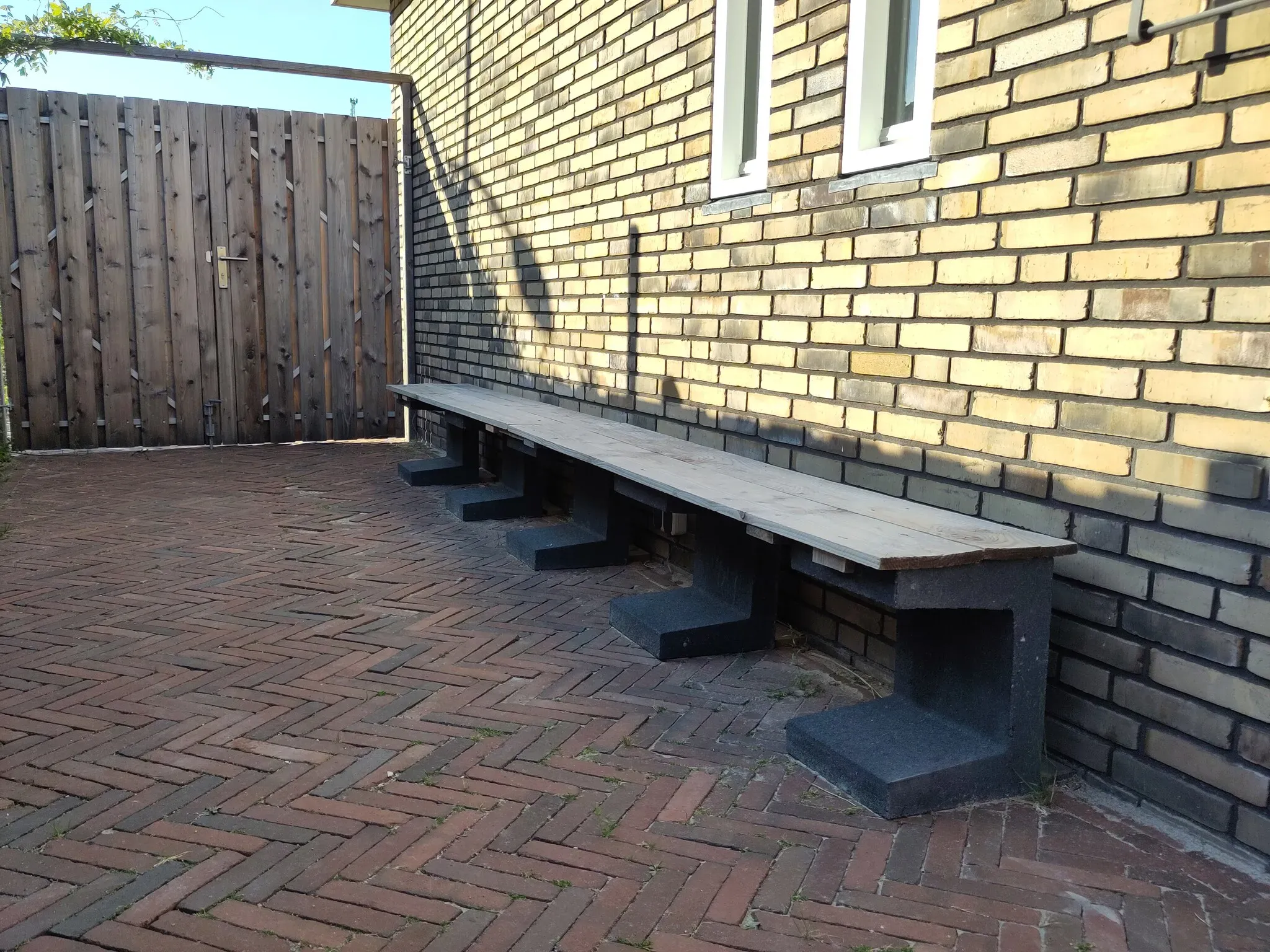 Zo maak je een DIY-tuinbank van U-elementen