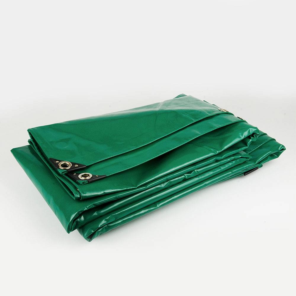 1,5x10 Groen 650gr PVC afdekzeil met 18mm zeilringen (nestels, ringogen)