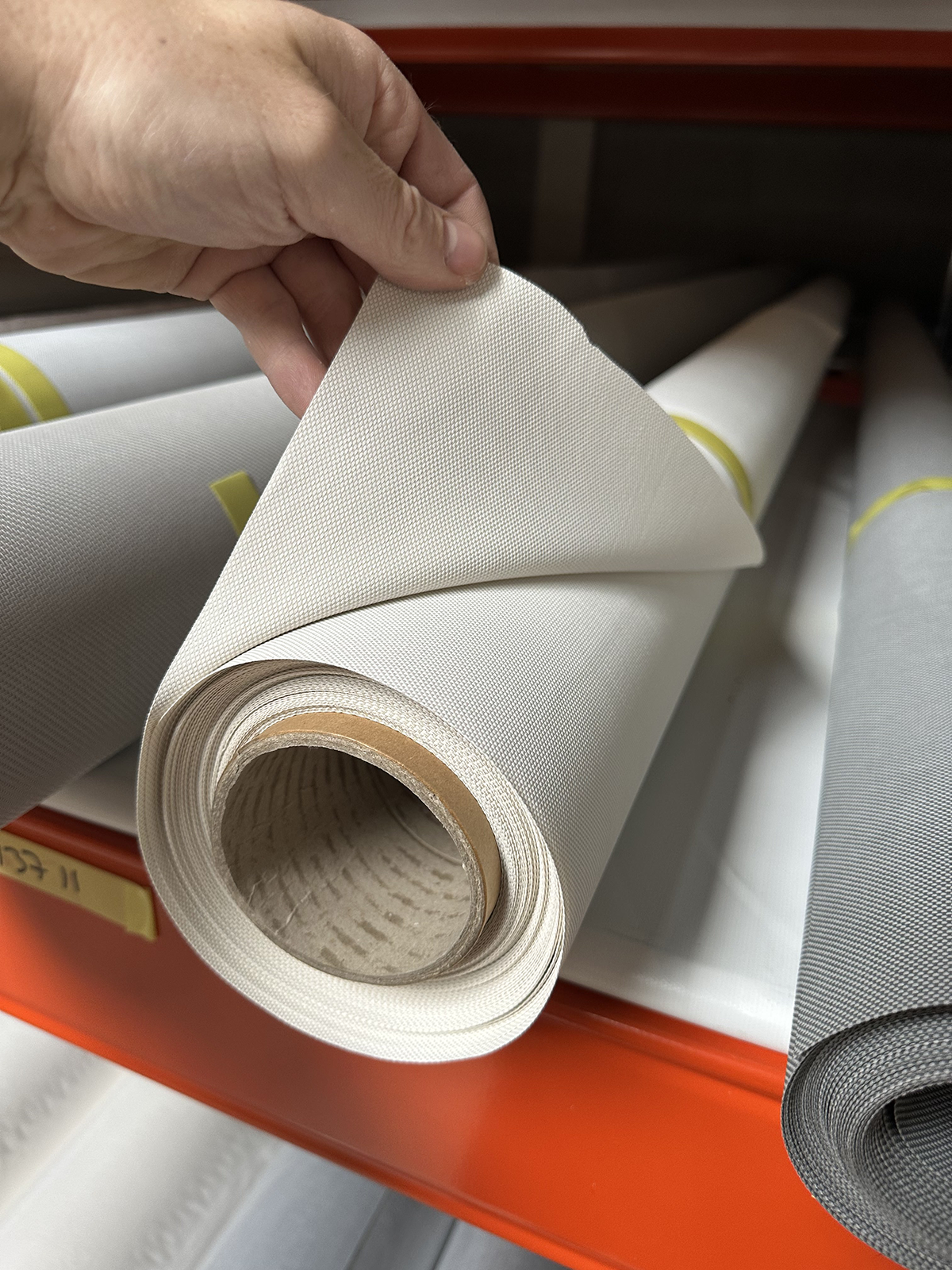 Screendoek geweven 3% wit per meter – sterke zonwering met behoud van zicht