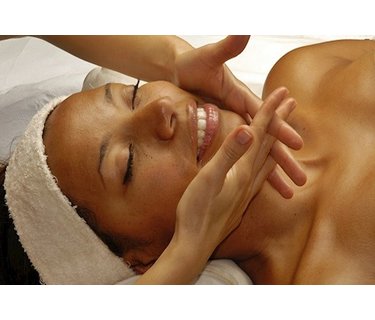 FACIAL TREATMENTS