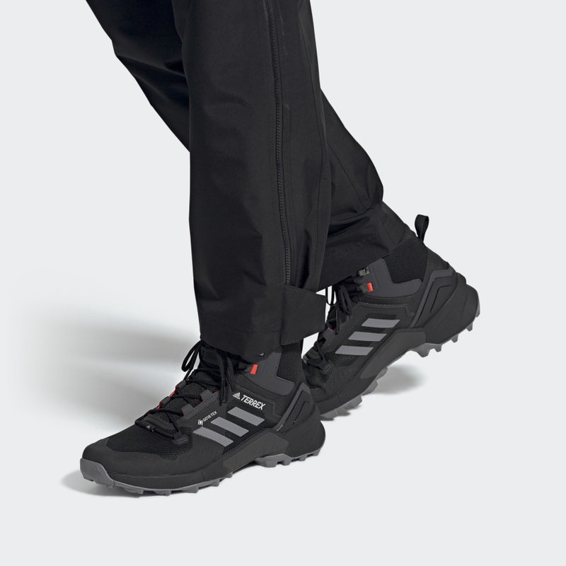 adidas Terrex adidas Terrex Swift R3 Mid  GTX