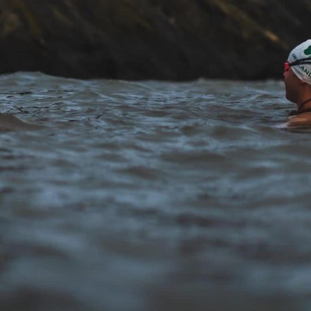 SEA SWIMMING