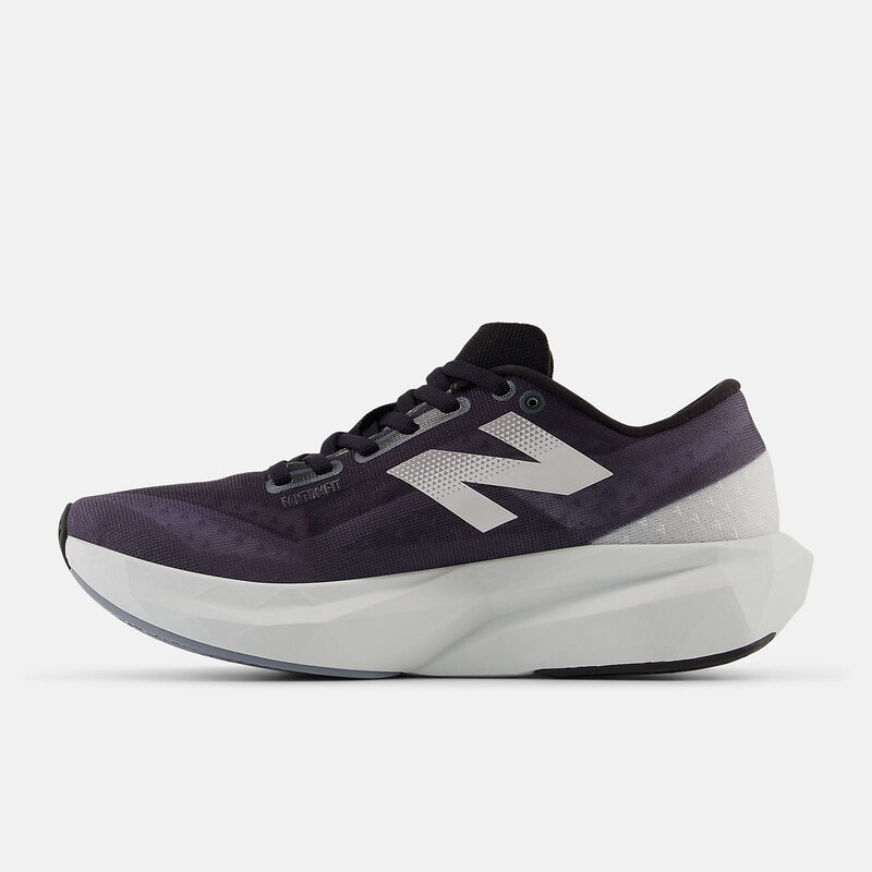 New Balance New Balance FuelCell Rebel v4 W