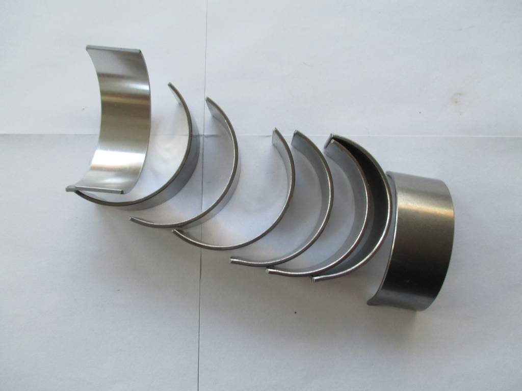 LR007416  KIT - BEARING