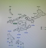 LR008106  4.4 V8 CENTRE HEAT SHIELD L322