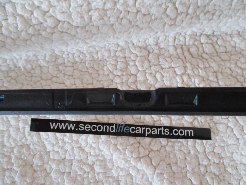 LR061135 - Land Rover Body A-Pillar Trim