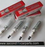 LR025605 SPARK PLUG 2.0L TURBO PETROL