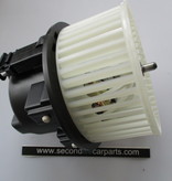 LR016627  BLOWER ASSY L.H.D