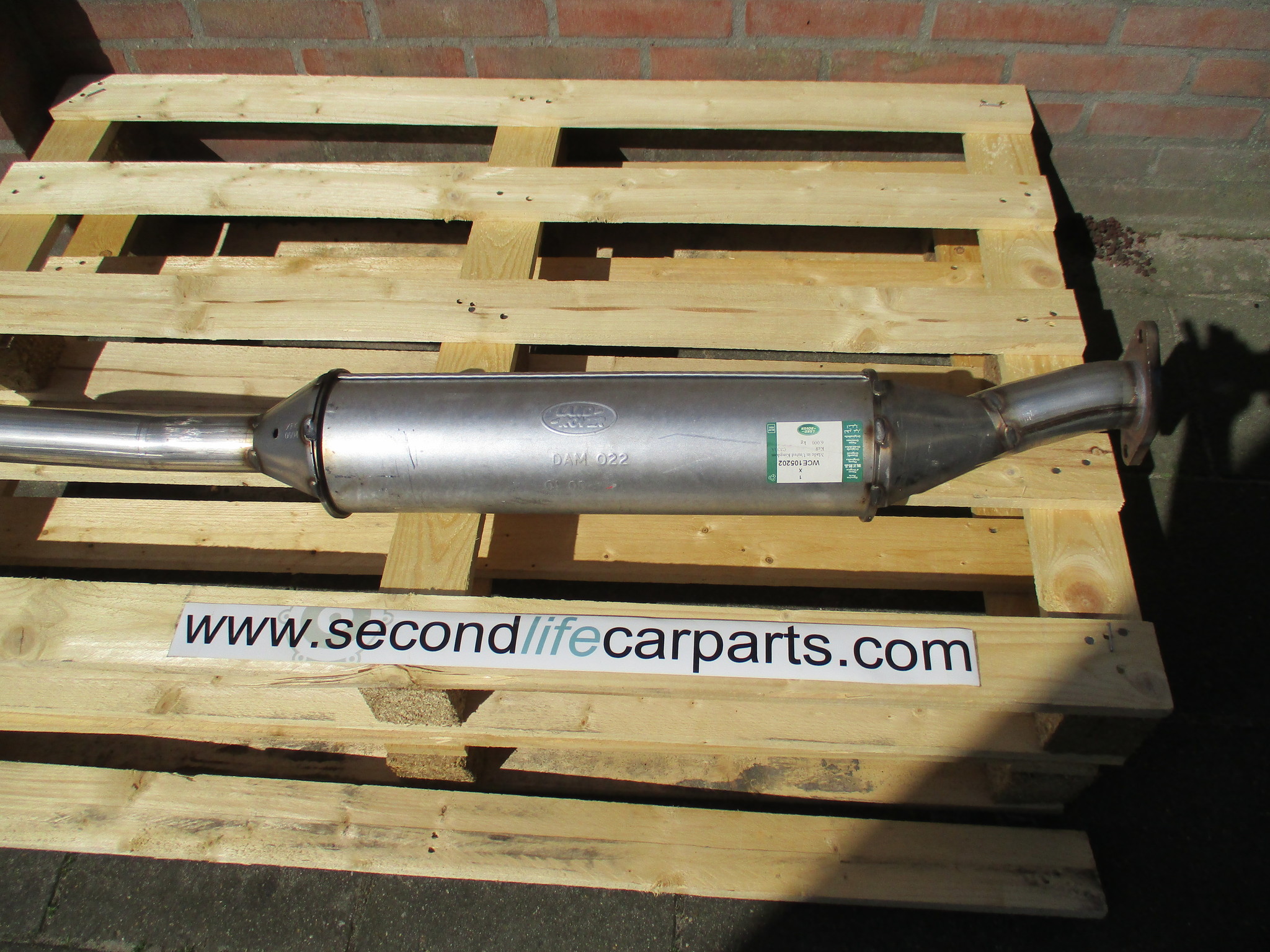 WCE105202 Genuine Land Rover Centre Silencer