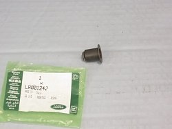 LR001242   SEAL   VALVE STEM