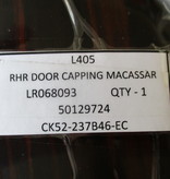 LR068093  FINISHER - DOOR RH