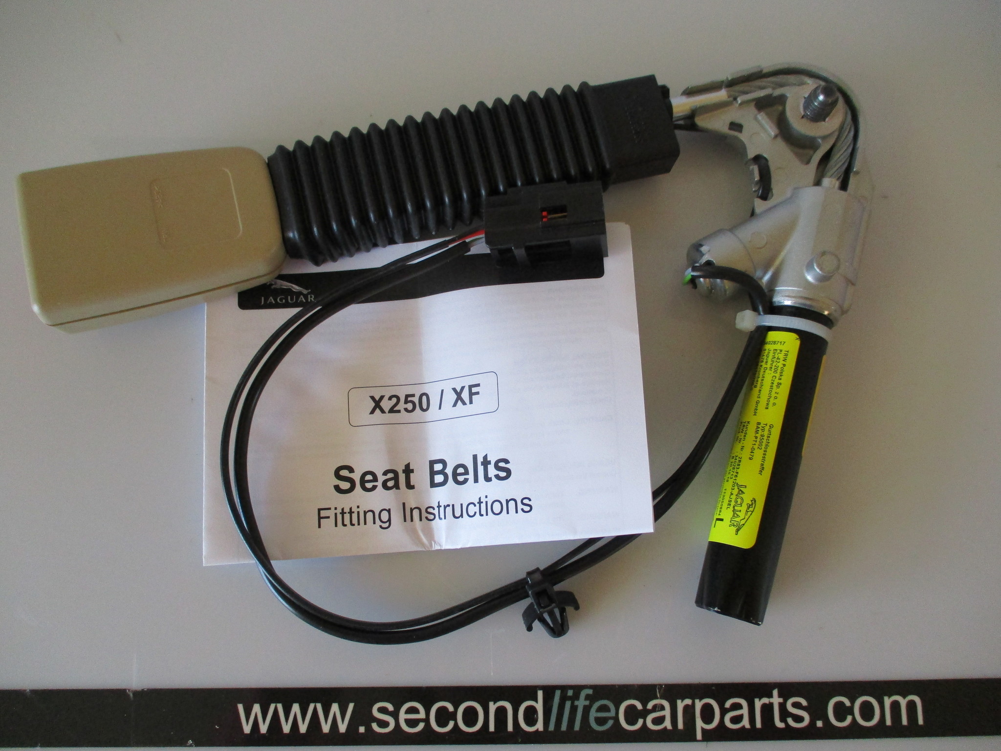 C2C41055SEL Buckle. end. SEATBELT