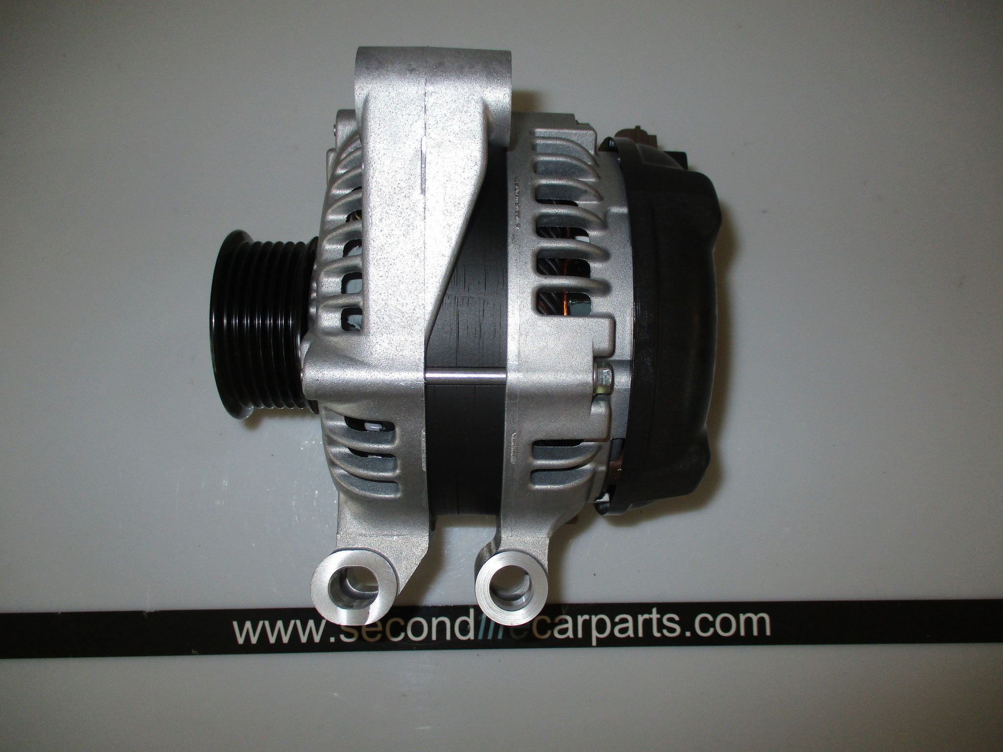 LR133564  YLE500430  Alternator