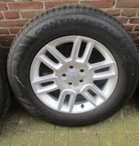 lr129107 19inch velgen met banden