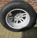 lr129107 19inch velgen met banden