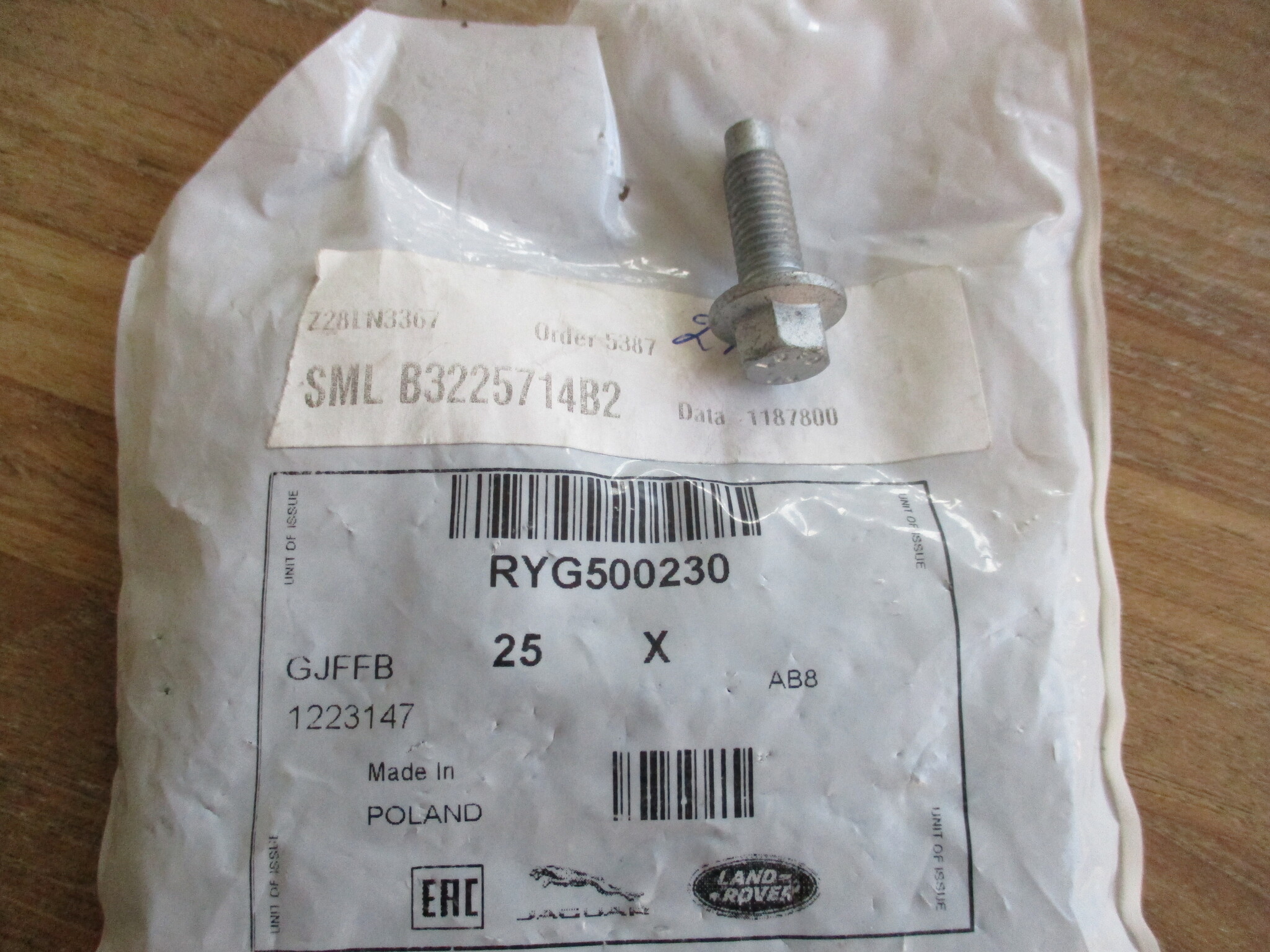 RYG500230  BOLT M8 X 20 FLANGED HEAD