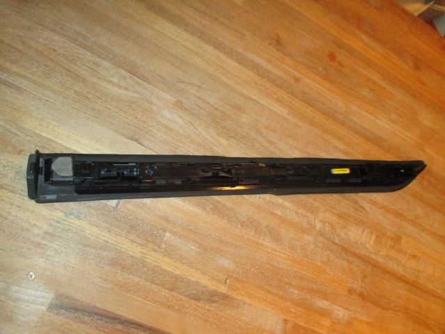 Land Rover lr073115  Roof Panel Weatherstrip