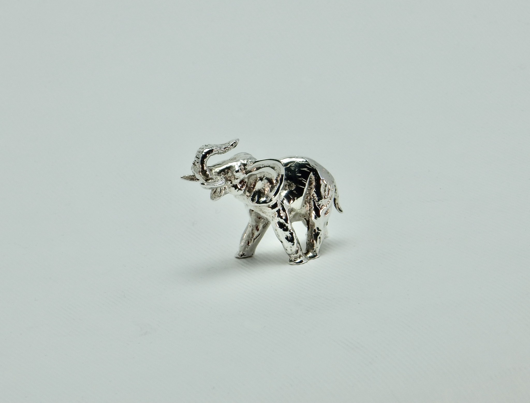 Miniatuur van een olifant in 925 zilver, 38 mm