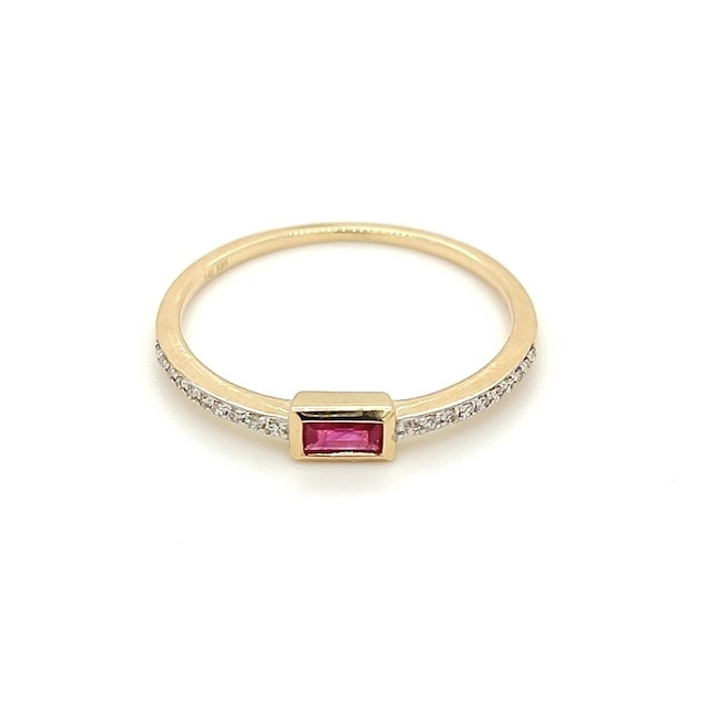 Private Label CvdK Private Label CvdK ring in 14 krt. geelgoud met robijn en diamant
