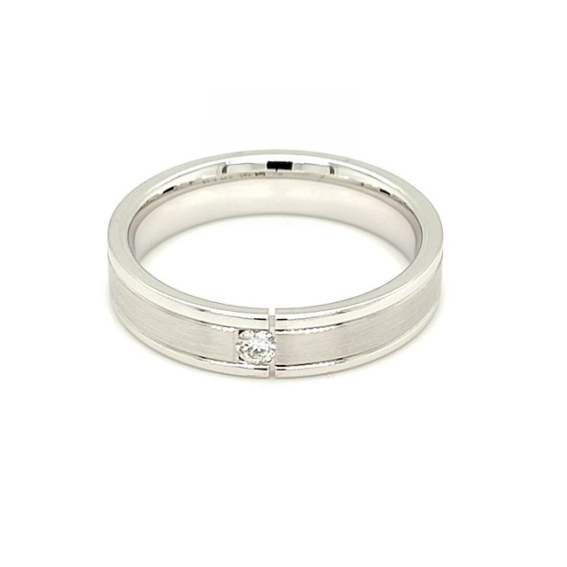 Theo Meister ring in 14 krt. witgoud met diamant