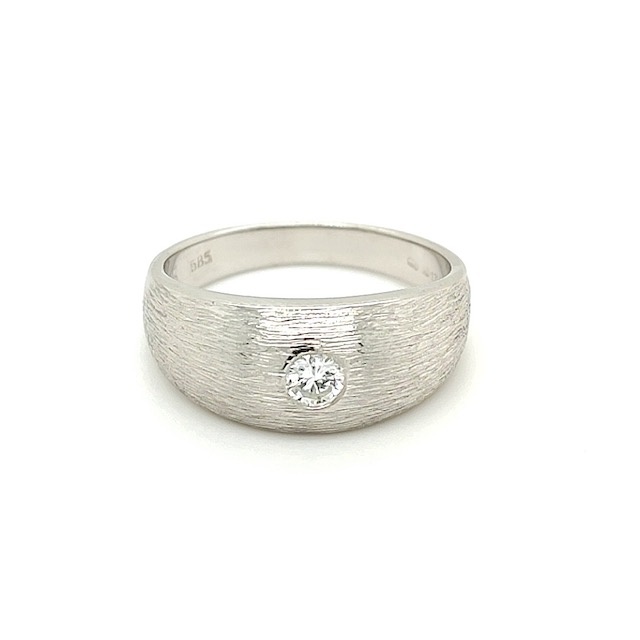 Private Label CvdK Private Label CvdK ring in 14 krt. witgoud met diamant