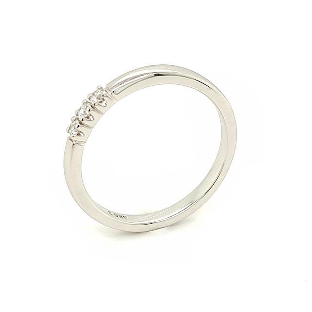 Private Label CvdK Private Label CvdK ring in 14 krt. witgoud met diamant