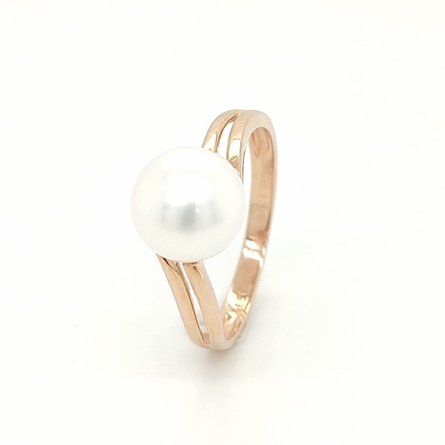 Private Label CvdK Private Label CvdK ring in 14 krt. roségoud met parel