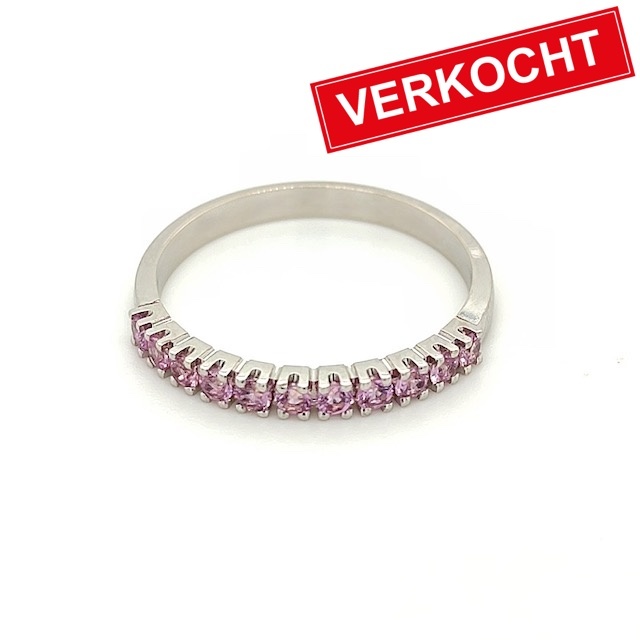 Private Label CvdK Private Label CvdK ring in 14 krt. witgoud met saffieren