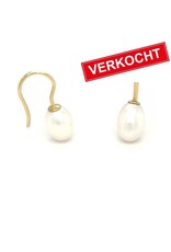 Private Label CvdK Private label CvdK oorhangers in 14 krt. geelgoud met parel