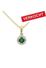 Private Label CvdK Private label CvdK hanger in 14 krt. wit-en geelgoud met smaragd en diamanten