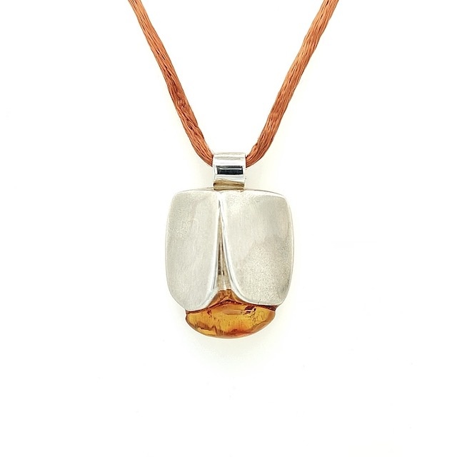 Lapponia Lapponia zilveren hanger met barnsteen