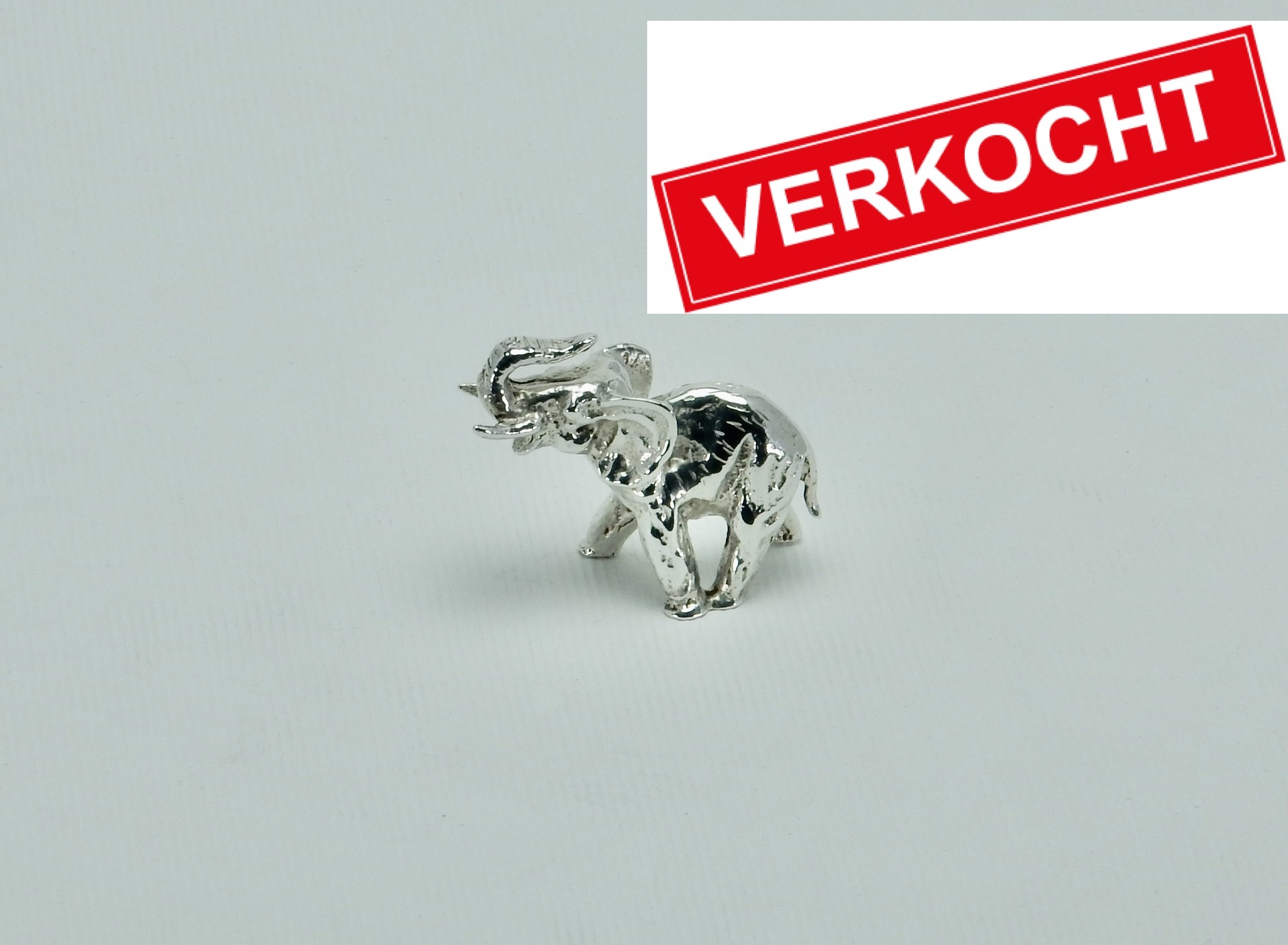 Miniatuur van een olifant in 925 zilver, 38 mm