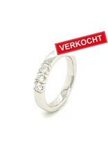 Private Label CvdK Private Label CvdK ring in 14 krt. witgoud met diamant