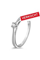 Private Label CvdK Private Label CvdK ring in 14 krt. witgoud met diamant