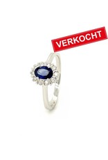 Private Label CvdK Private label CvdK ring in 14 krt. witgoud met saffier en diamant
