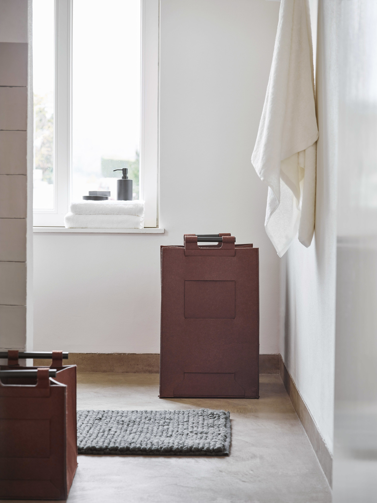 Wasmand LUZ kleur Maroon (LUZLAL-461)