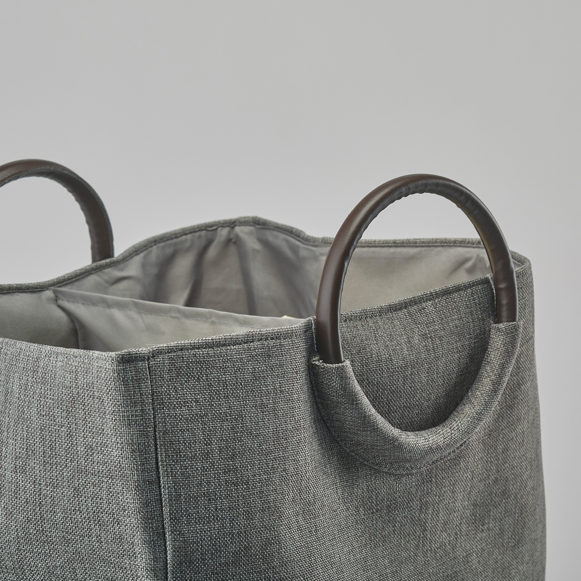Aquanova JADA laundry basket Silver Grey