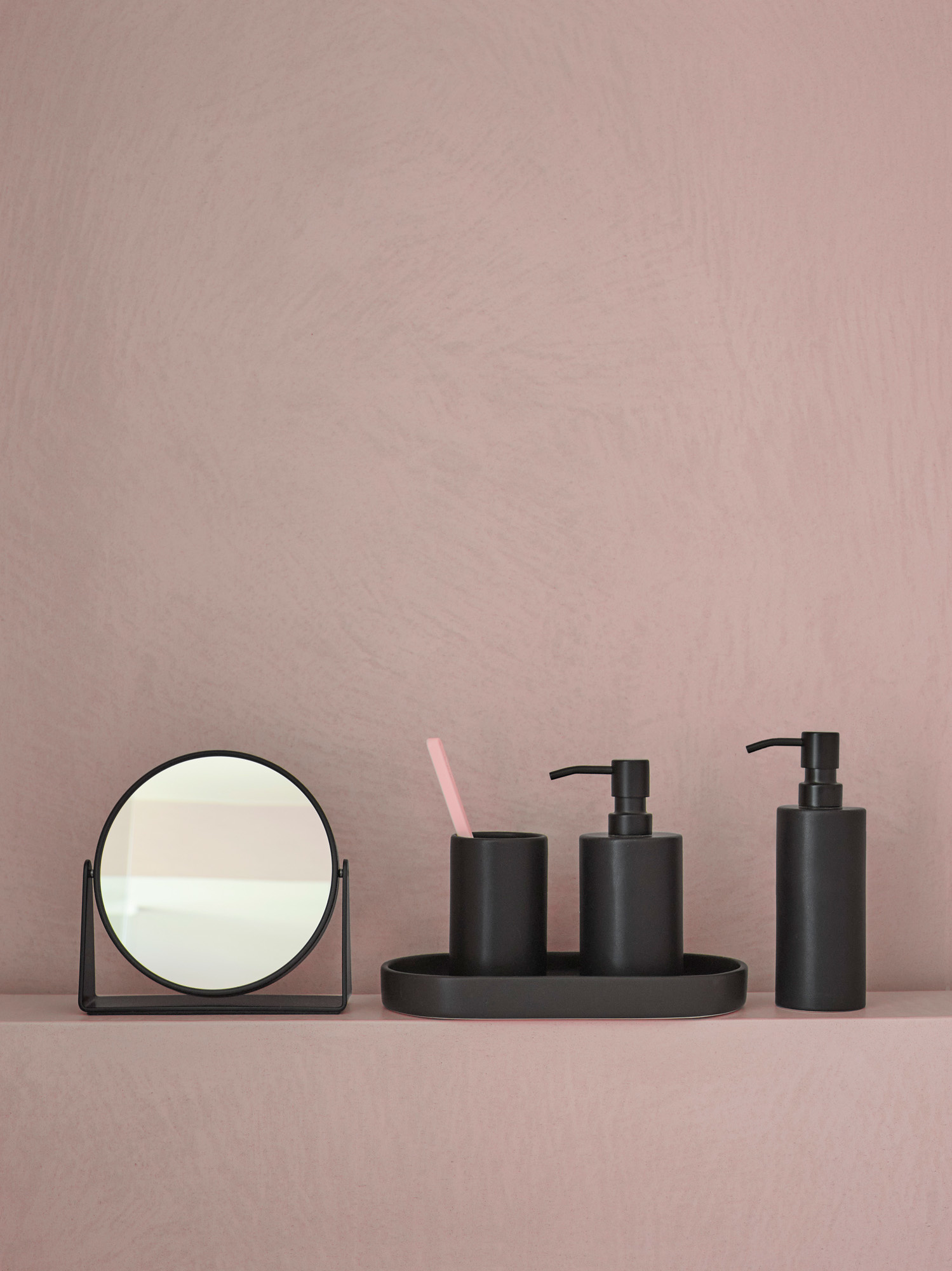 Zeepschaal FORTE kleur Black (FORSDI-09)