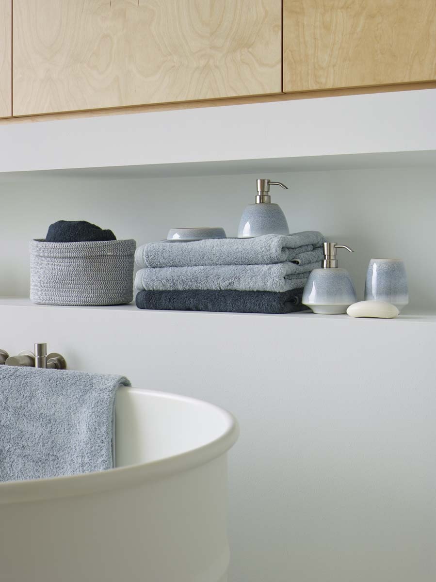 Aquanova LONDON bath textiles Steel-958
